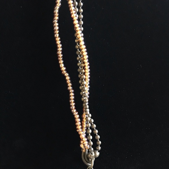 Beaded necklace - Picture 3 of 3